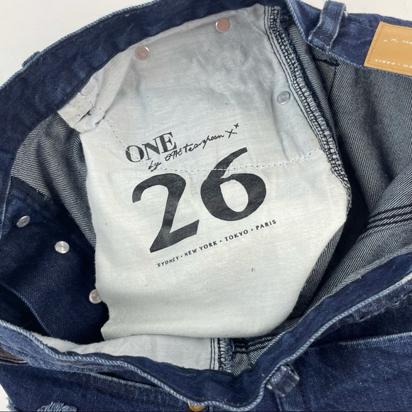 One Teaspoon Outlaws Dark Distressed Jean Shorts - Picture 4 of 4